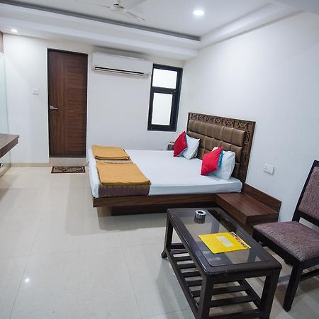 Hotel Crown Palace Bhopal Exterior photo